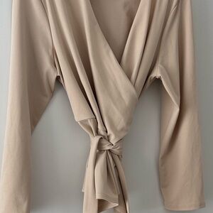 Woman’s Beige Wrap Top - XL